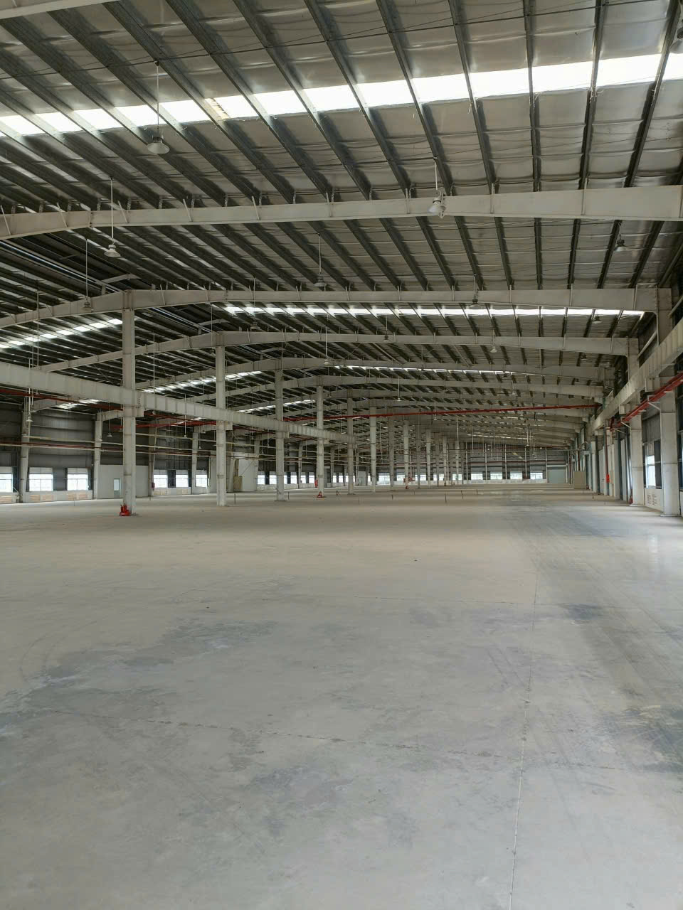 XƯỞNG CHO THUÊ KCN VSIP BÌNH DƯƠNG .- Diên tích đất.32.000m2 - Ảnh chính