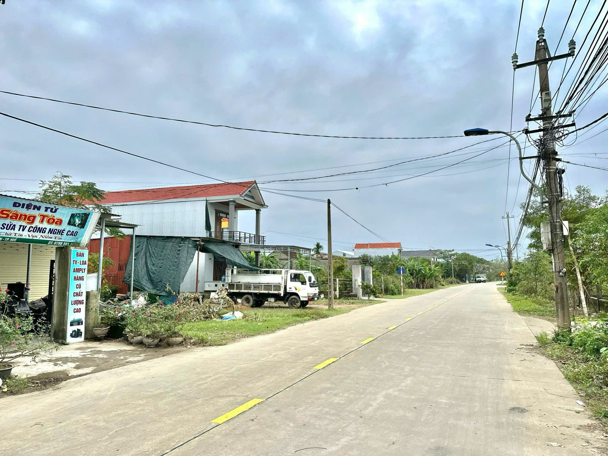 Bán  đất nền kinh doanh Hoàng Quốc Việt, Thuỷ Thanh ngay cạnh phố đêm Thanh Toàn, TP Huế - Ảnh 2