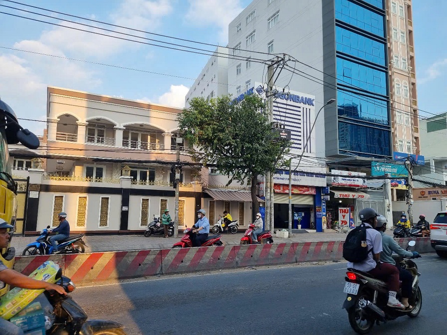 Chính chủ cần Bán gấp mặt tiền 817 Huỳnh Tấn Phát, P Phú Thuận, quận 7, HCM - Ảnh 2