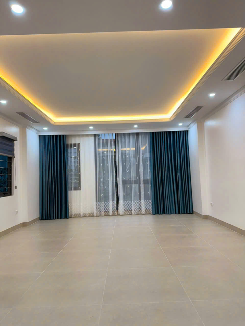 Nhà mặt phố Hồ Tùng Mậu 70m2 8 tầng kinh doanh mọi loại hình - Ảnh 2