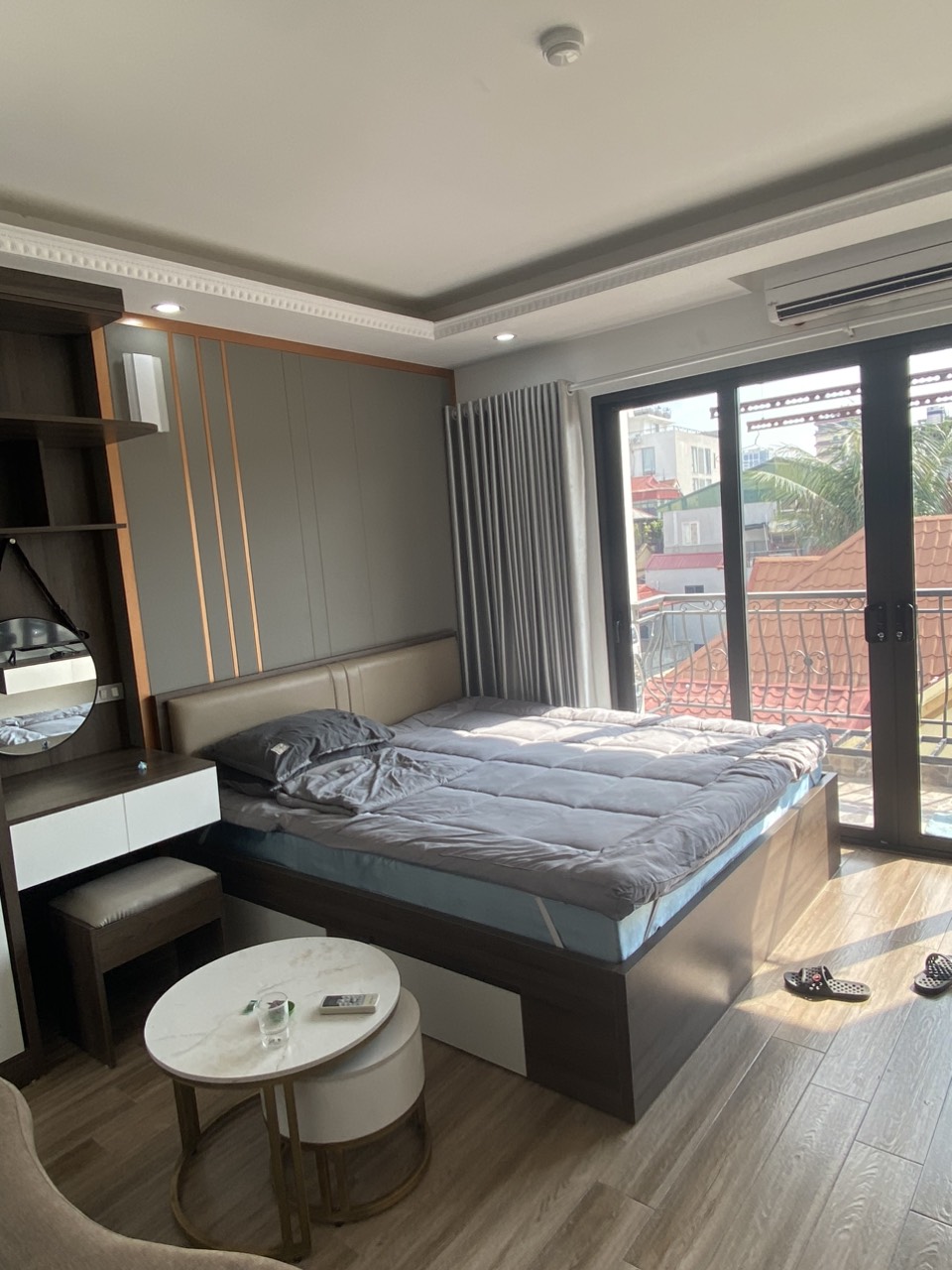 Cho thuê Căn Apartment tại Ngõ 193 Trích Sài, Tây Hồ. Ban công View hồ thoáng. Chỉ 6tr - Ảnh chính