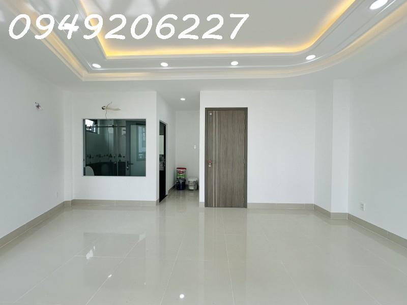 Xe Hơi Ngủ Trong Nhà Hoàng Hoa Thám Bình Thạnh DT 40m2, 4 Tầng Chỉ 7 Tỷ 9 Diện tích: 40m2, mặt tiền - Ảnh 1