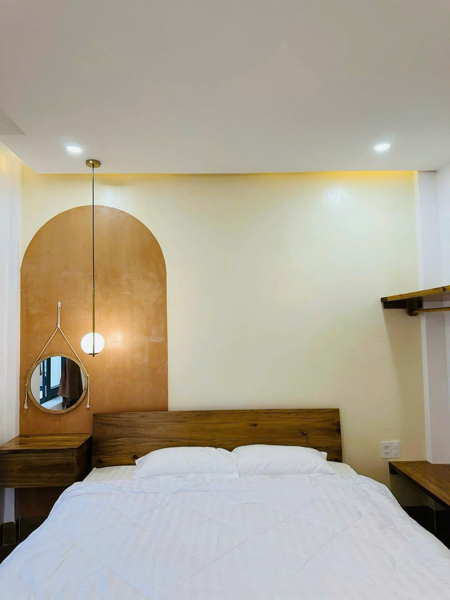 🏡 Bán homestay 3 tầng phường Thuỷ Dương - Thu nhập 20 triệu/ tháng - Ảnh 1