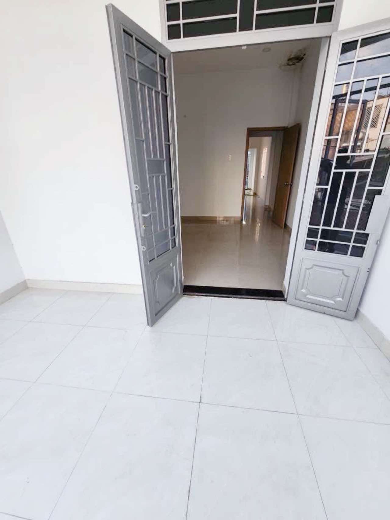Bán nhà hxh 88m2-2tang Bùi Văn Ngữ Q12 , sát chợ Ngã 3 Đông Quang , 5 tỷ nhỉnh 0932030061 - Ảnh 5