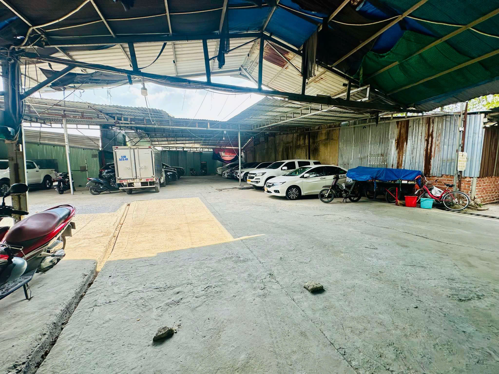 Bán nhà Cấp 4 Mặt tiền Nguyễn Thị Kiểu - Lê Văn Khương, 3510m2 (45x70m), giá 120 tỷ. - Ảnh 1