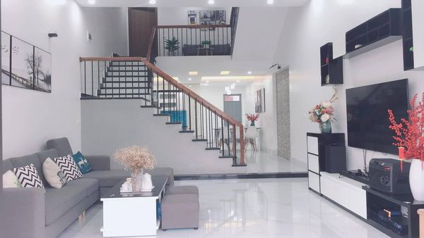 *Bán nhà đường (10m5) Nguyễn Đình Tựu, gần Hà Huy Tập, cho thuê 8tr/th, 100m2, 7,2 Tỷ - Ảnh chính