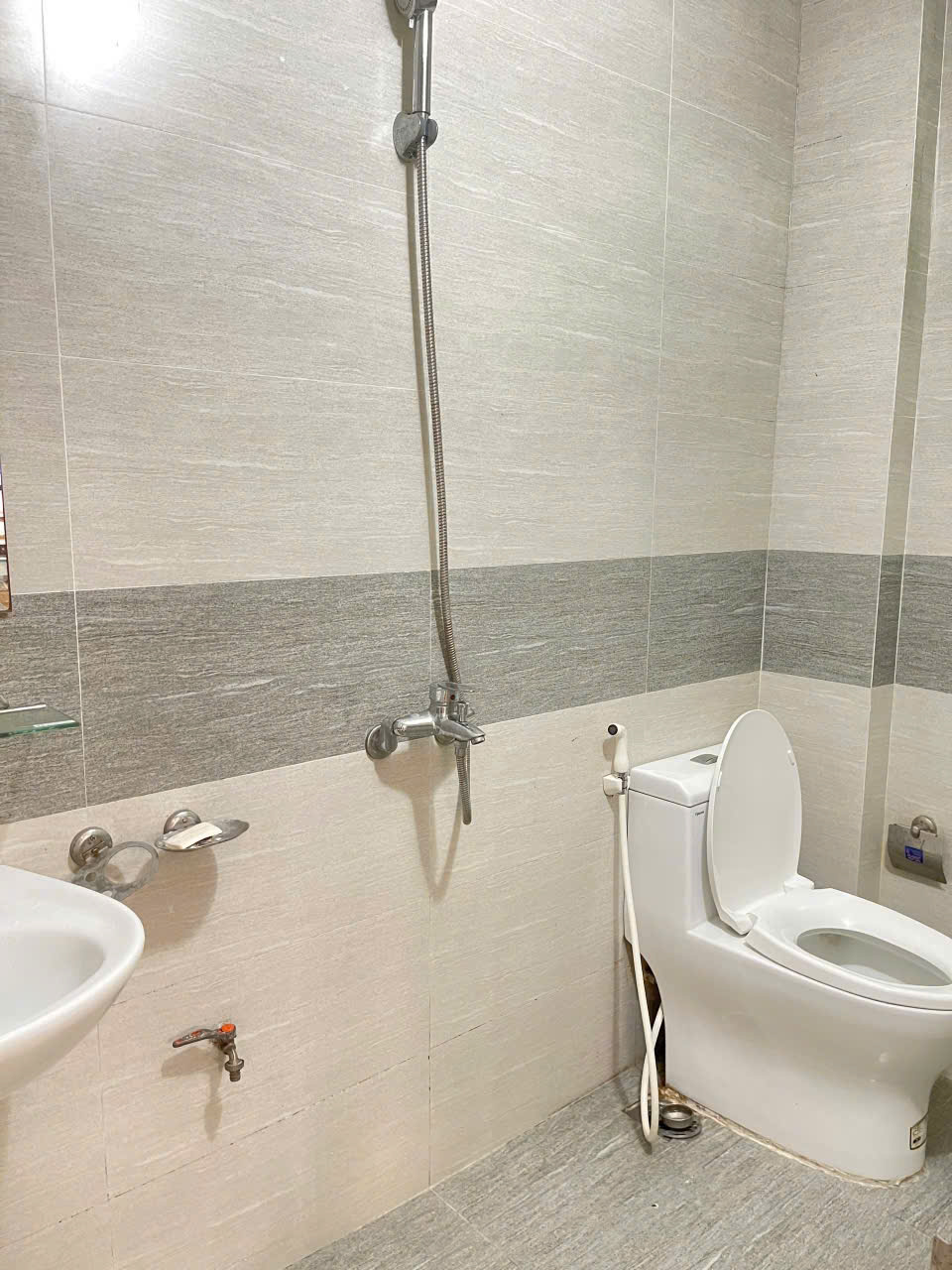 Bạch Đằng 57/70 M2,MT 4 12.5 tỷ Hai Bà Trưng Hà Nội lh :0989326141 - Ảnh 3