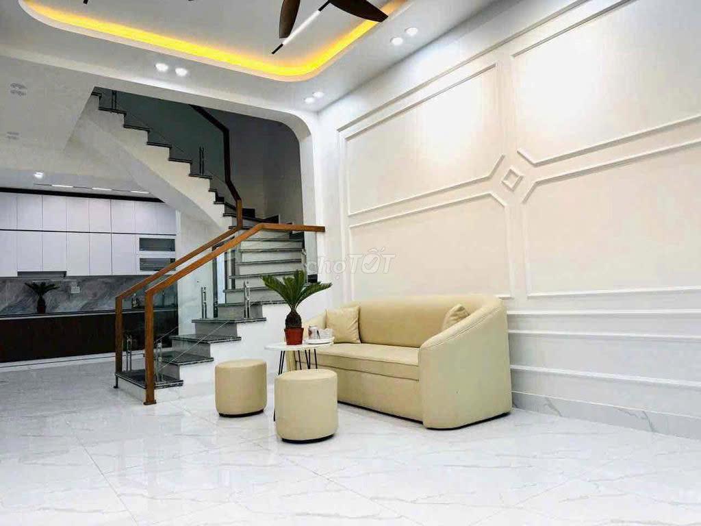 Bán nhà đẹp như Villa ngay Đình Đông, ô tô đỗ cách nhà 50m Phường Đông Hải, Lê Chân, Hải Phòng - Ảnh 3