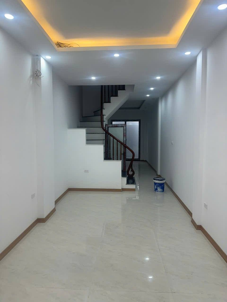 📍 BÁN NHÀ NGỌC TRÌ – LONG BIÊN – 40M² – 5 TẦNG – GIÁ CHỈ 5.6 TỶ - Ảnh chính