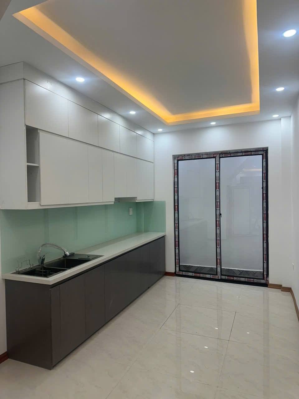 📍 BÁN NHÀ NGỌC TRÌ – LONG BIÊN – 40M² – 5 TẦNG – GIÁ CHỈ 5.6 TỶ - Ảnh 1