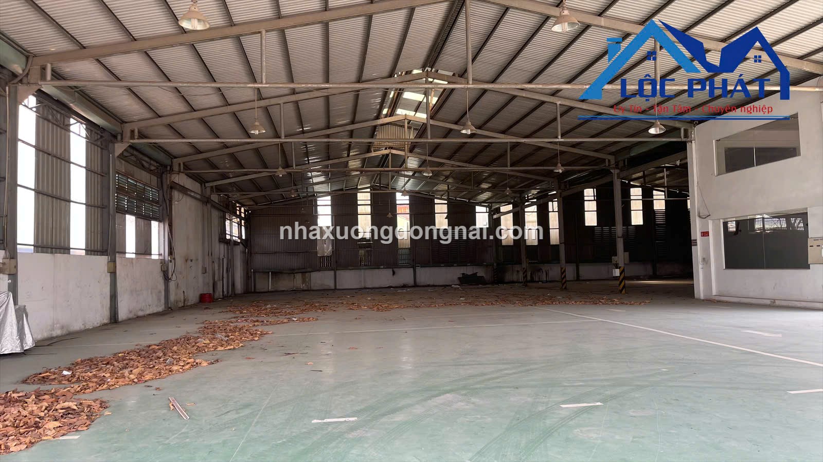 Cho thuê nhà xưởng 2200m2  Tp Biên Hòa Đồng Nai chỉ 110tr - Ảnh chính