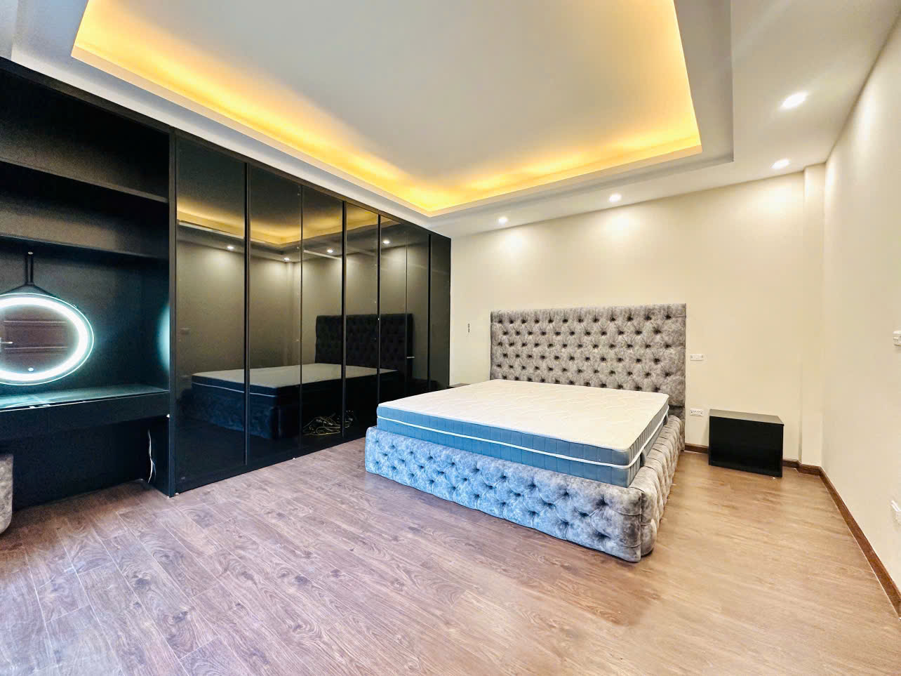 GIÁ SỐC! NHÀ PHỐ HOÀNG MAI, 5 TẦNG, MT 6M, 1 NHÀ RA PHỐ, KINH DOANH – CHỈ 7.35 TỶ! - Ảnh 1