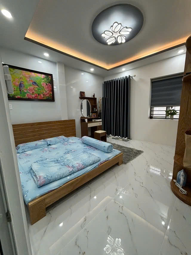 GIÁ MỀM NHẤT quận 11: giá mềm nhất 5.3 tỷ - Lạc Long Quân - DT: 4x10m, 1 lầu, 2pn. 2wc, hẻm 3m cách - Ảnh 2