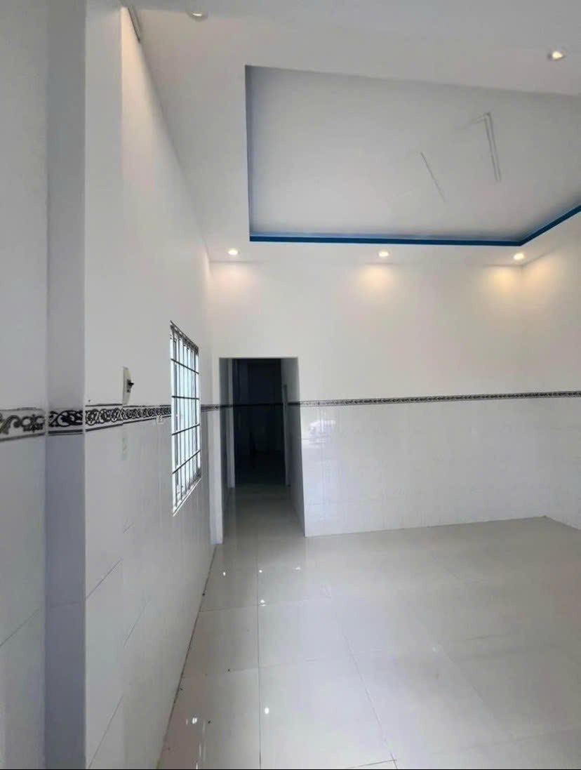 BÁN GẤP NHÀ CẤP 4 - GIÁ RẺ CHỈ 630 TRIỆU. SHR TÂN AN HỘI CỦ CHI - Ảnh 1