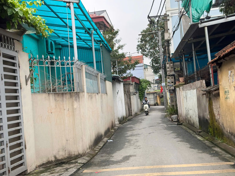 Hàng hiếm Cổ Bi! Lô đất 82.5m2, nhà C4 sẵn - Giá nét chốt nhanh tháng này! - Ảnh chính