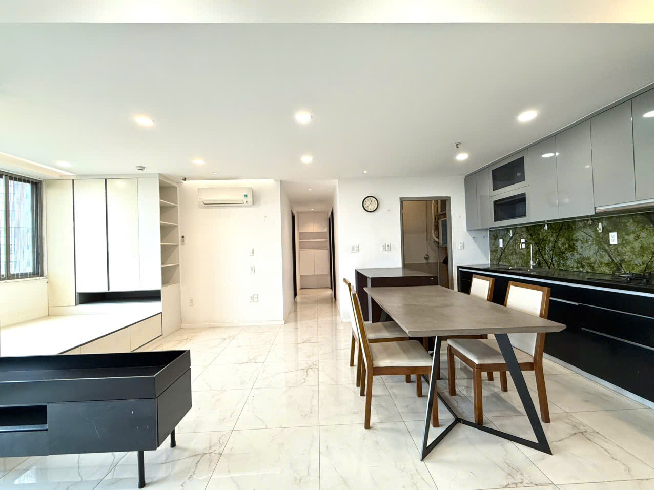 CH Hưng Phúc 1 97m2 3pn view biệt thự giá 8 tỷ bao thuế phí - Ảnh chính