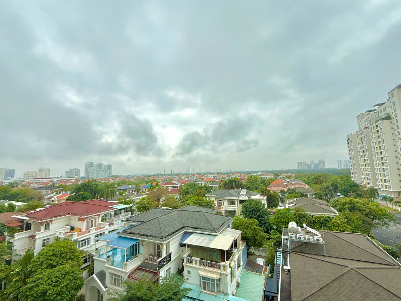 CH Hưng Phúc 1 97m2 3pn view biệt thự giá 8 tỷ bao thuế phí - Ảnh 3
