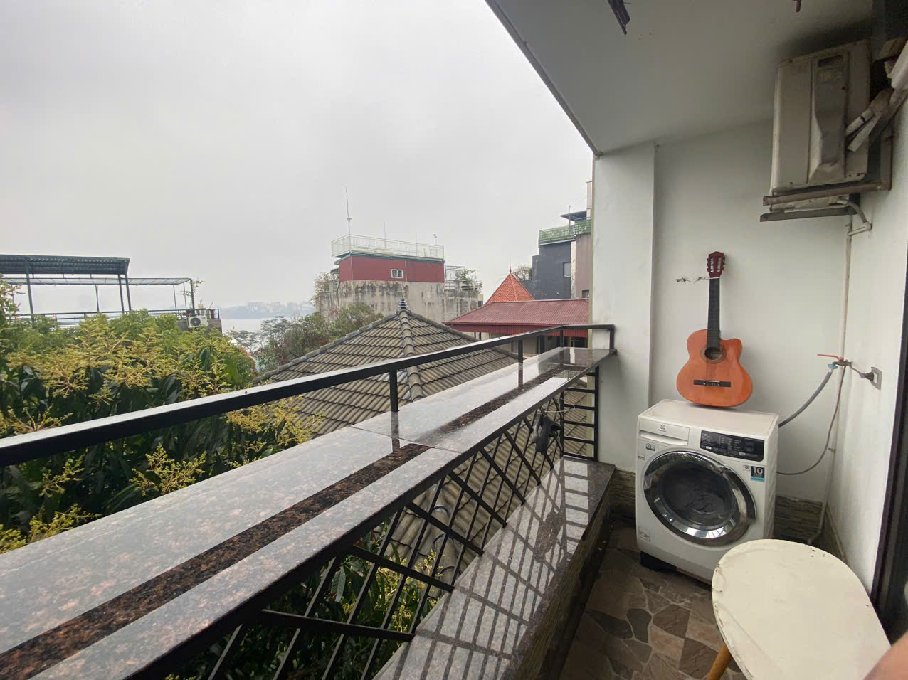 Cho thuê Căn hộ Apartment Full đồ cực xịn. Ban công View mặt hồ tại 193 Trích Sài. Chỉ 6tr - Ảnh 5