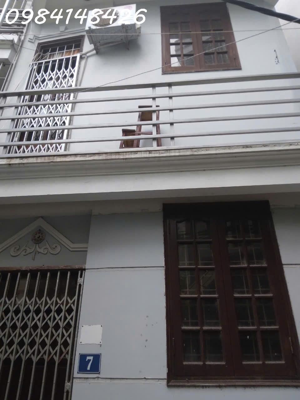 Chính chủ cần cho thuê nhà 3 tầng tại Ngõ 48, Nguyễn Khánh Toàn, Cầu Giấy, Hà Nội - Ảnh chính