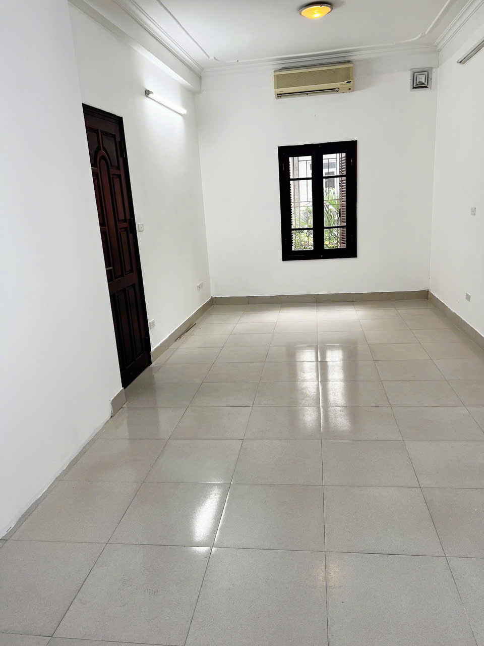 Còn trống Vp 43M2, 40M2, 22M2 Giá Thuê Rẻ, Free Dịch Vụ. Lh 0929236669 - Ảnh 3
