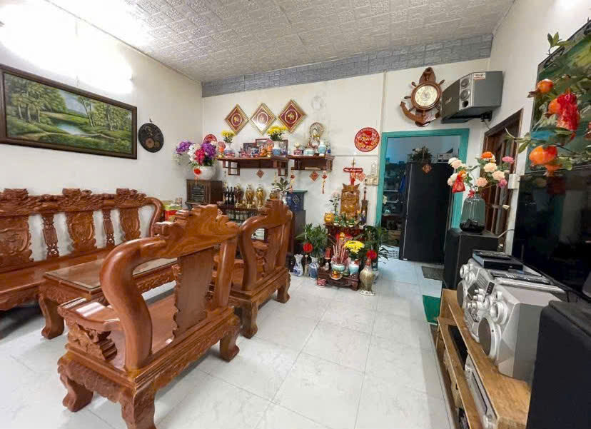 BÁN NHÀ CẤP 4 TẠI XÃ PHẠM VĂN HAI, H.BÌNH CHÁNH (DT 8 x 9) SHCC 2.5TỶ. LH:0983344582, 0985950139 - Ảnh 5