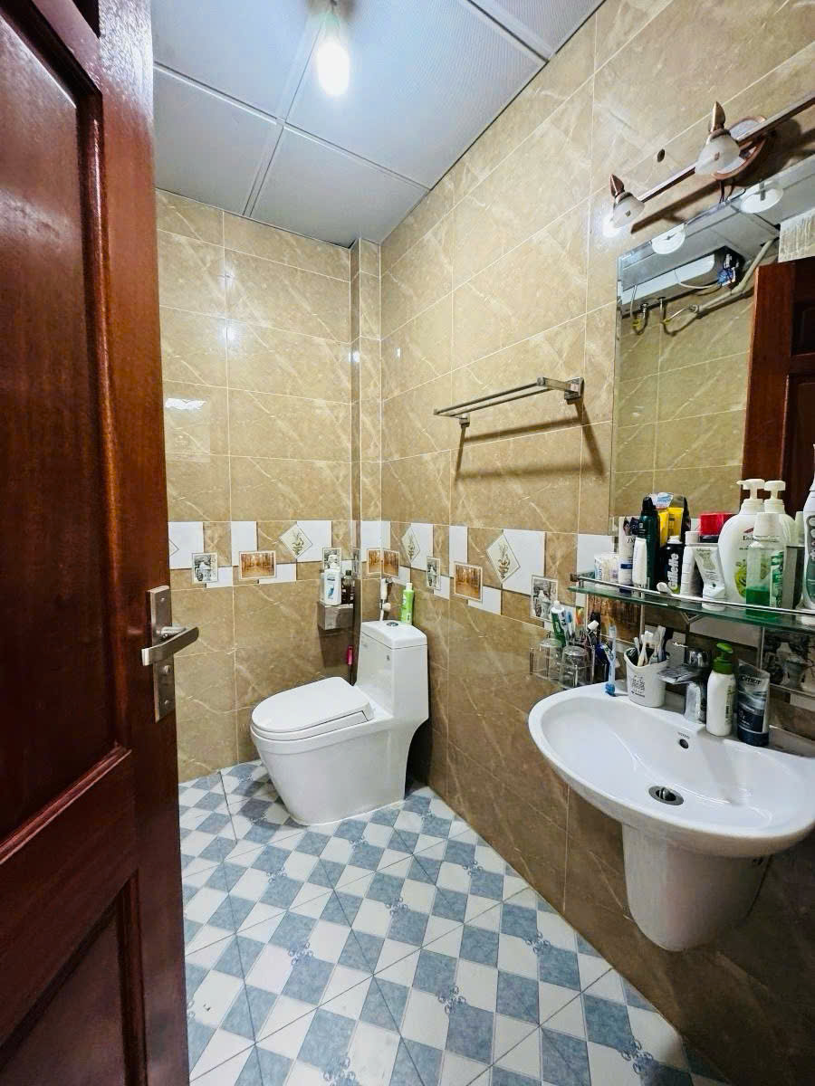 BÁN BIỆT THỰ LIỀN KỀ GREEN PARK 319 VĨNH HƯNG  121M2, 5 TẦNG, MẶT TIỀN 10M  GIÁ CHỈ 24.8 TỶ - Ảnh 2