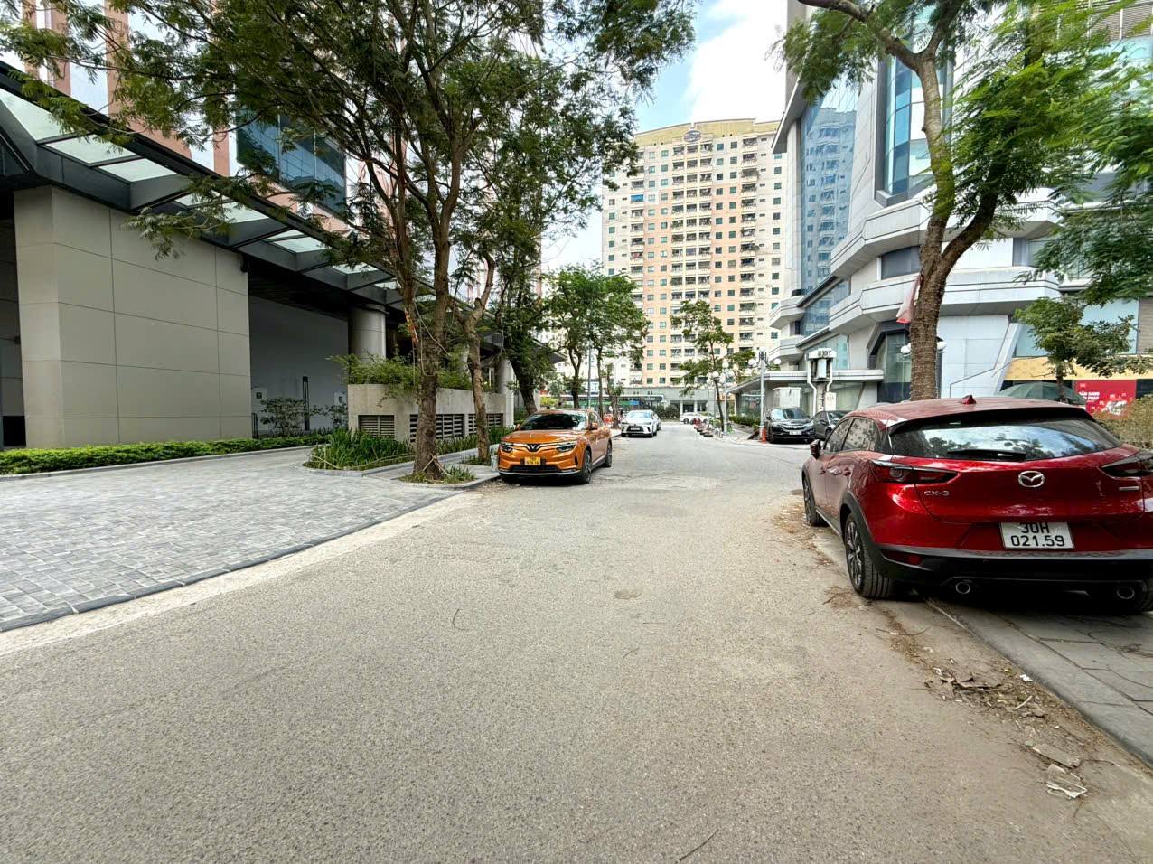 BÁN TÒA VĂN PHÒNG LÊ VĂN LƯƠNG THANH XUÂN LÔ GÓC BỀ THẾ VÍ TRÍ SIÊU ĐẸP 8 TẦNG THANG MÁY 120M 80 TỶ - Ảnh 3