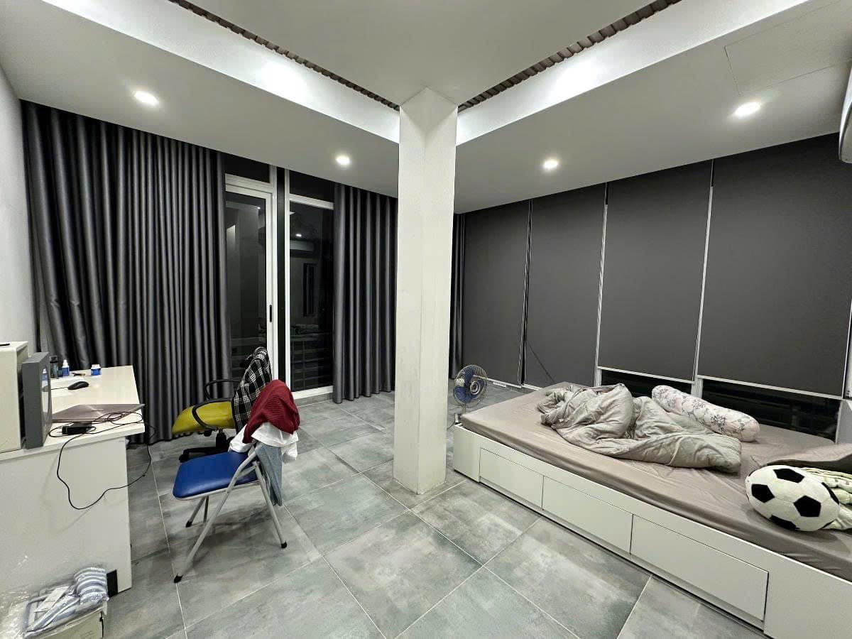 SIÊU PHẨM BIỆT THỰ VIP CHO GIỚI NHÀ GIÀU - 4 MẶT THOÁNG - VỈA HÈ ĐÁ BÓNG - AN NINH CỰC TỐT - THOÁNG - Ảnh 3