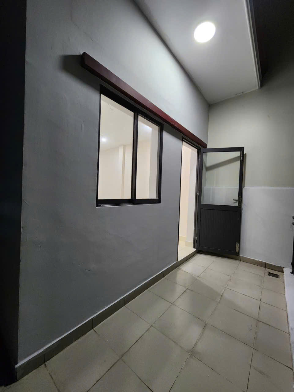 BÁN NHÀ NGUYỄN ĐỨC THUẬN P13 TÂN BÌNH 68M 3 TẦNG CHỈ 6 TỶ 8 - Ảnh 1