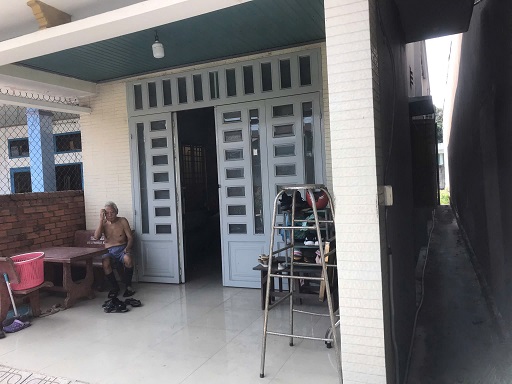 NHÀ MẶT TIỀN QL22 - BÁN GẤP GIẢM 250 TRIỆU - Ảnh 2