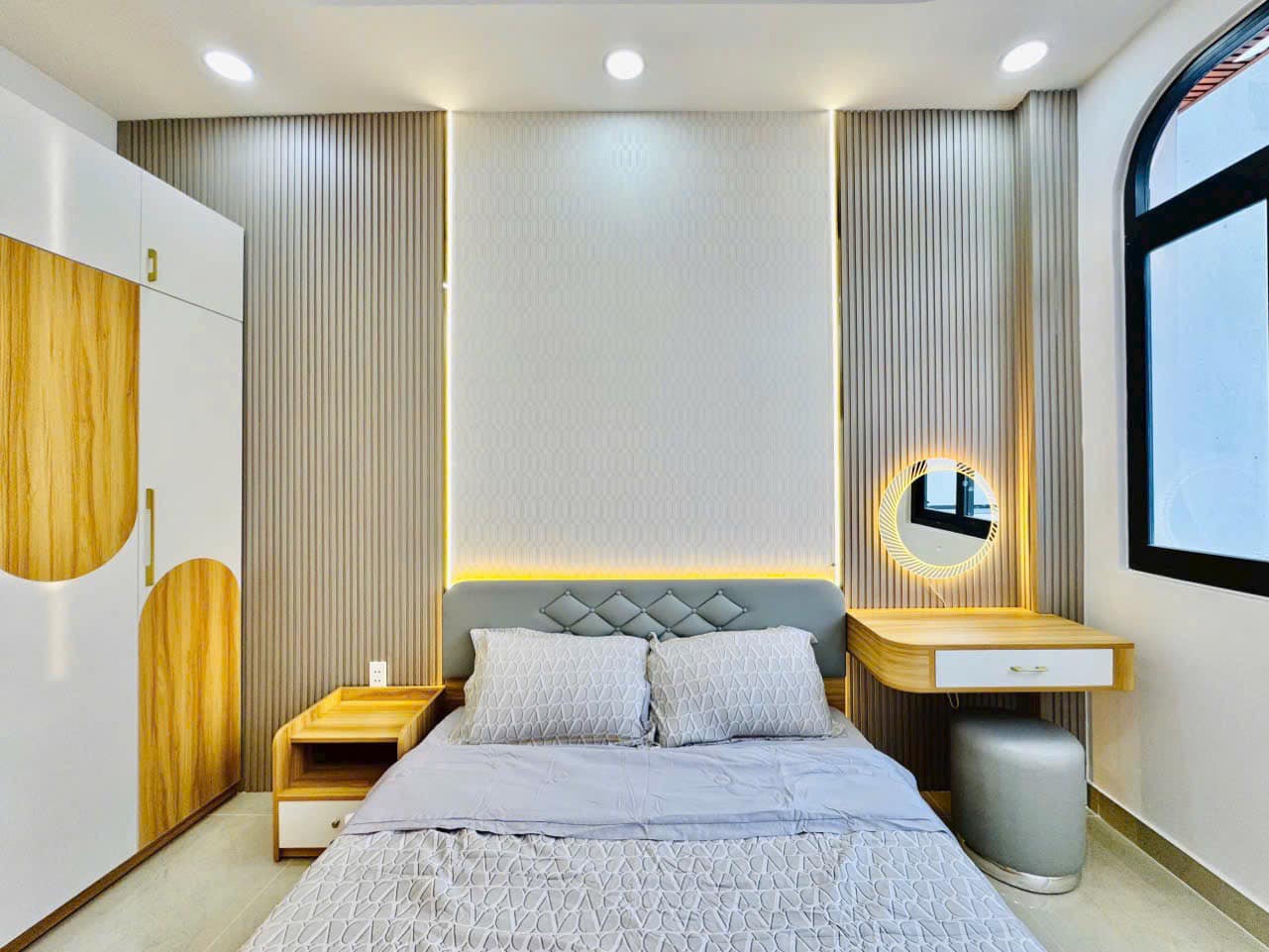 CHÍNH CHỦ BÁN CCMN PHÚ ĐÔ 45M2X5T, LÔ GÓC, 9 PHÒNG MỚI ĐẸP, 8.6 TỶ - Ảnh chính
