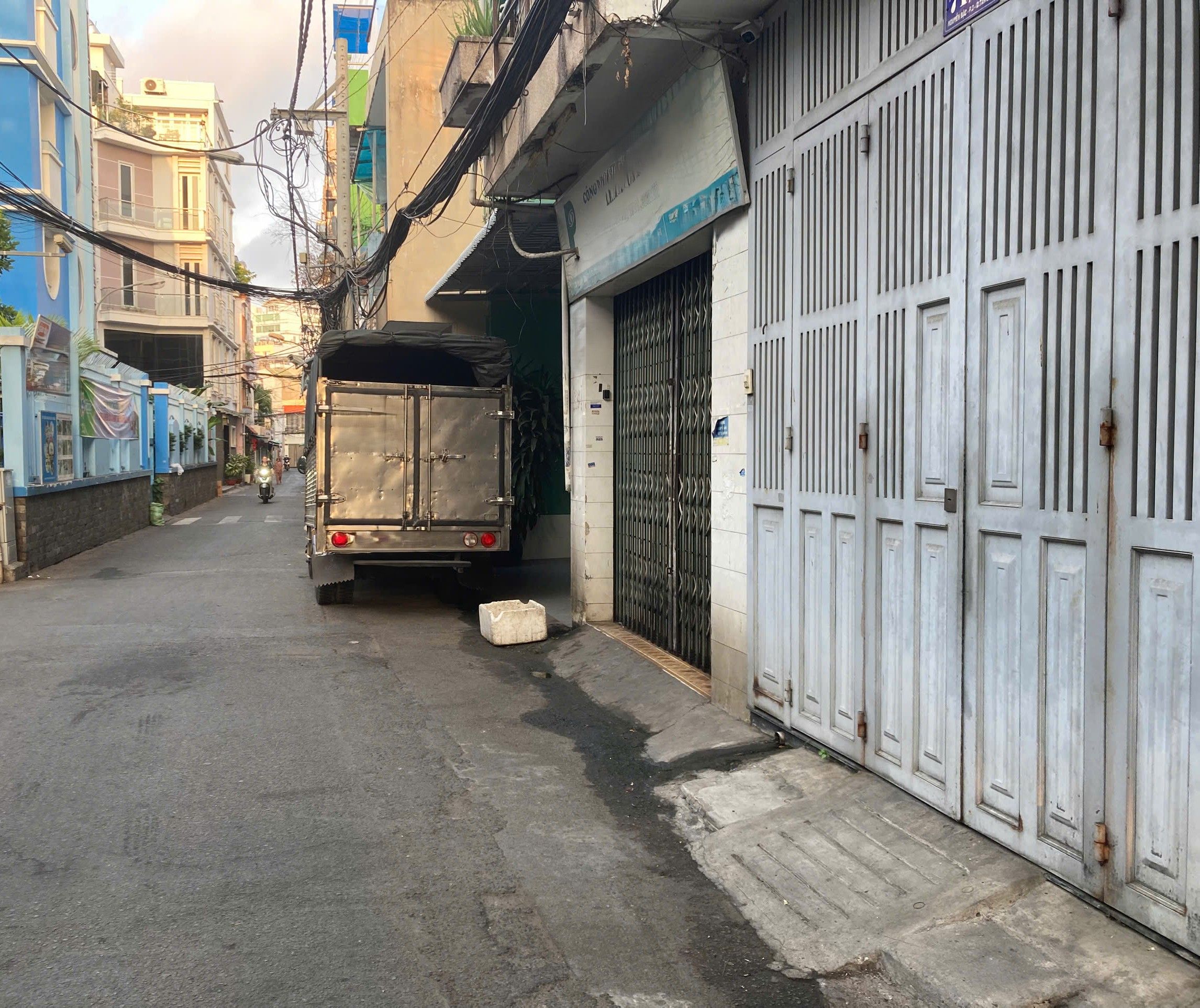 Cơ hội sở hữu nhà kinh doanh ngay tại trung Tâm Quận Tân Bình, chỉ 3.x tỷ, Sổ hồng riêng, chính chủ! - Ảnh chính