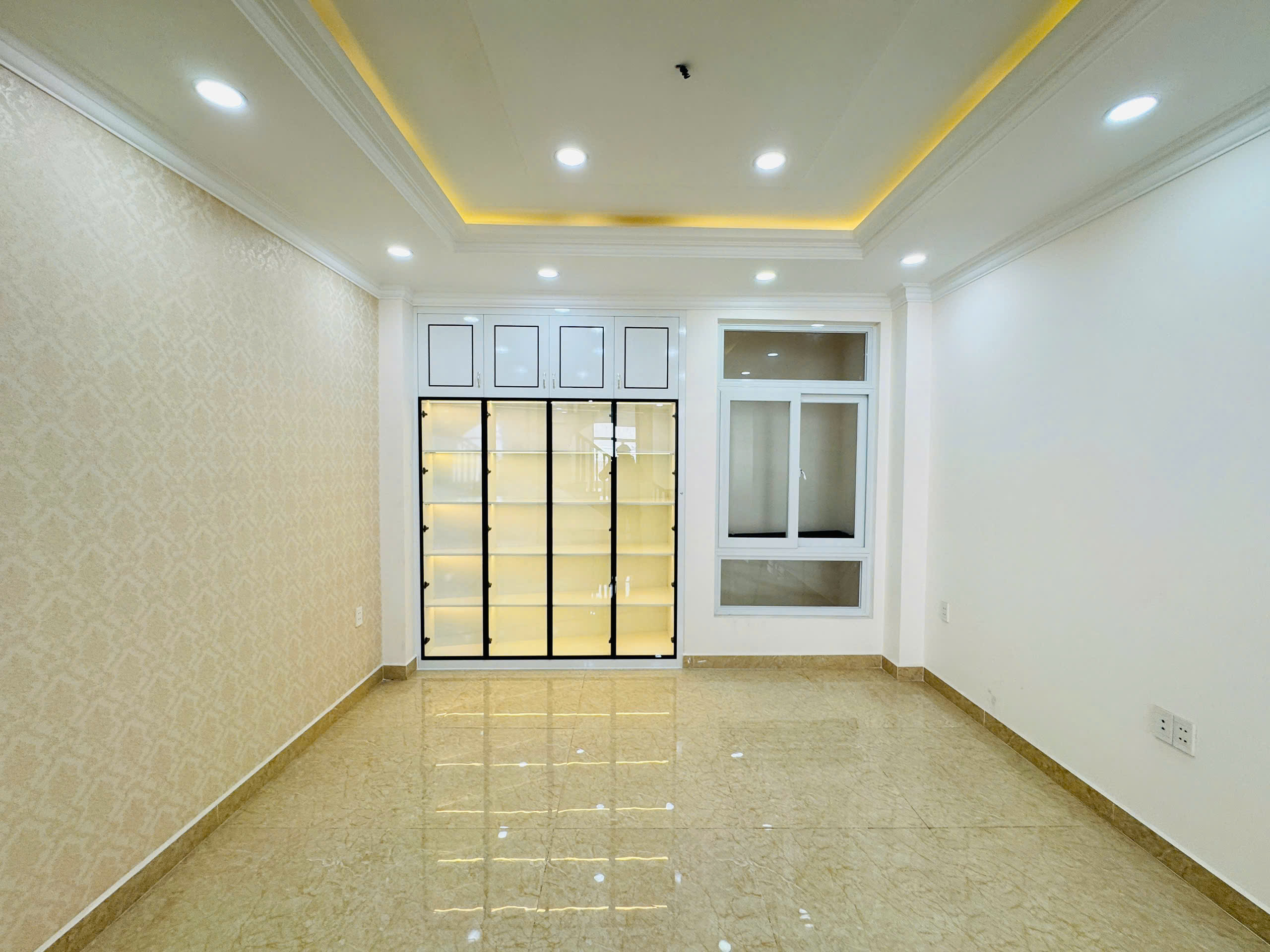 Bán Nhà mới 3.5 Tâng Đường Xe Tải Ngay Sát Mặt tiền Đường Số 10 Hiệp Bình Phước - Ảnh 3