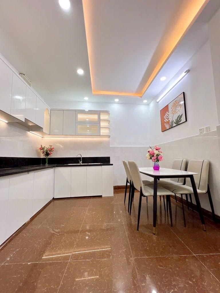 Bán nhà Gò Vấp, Sat hẻm xe hơi Nguyễn Văn Công, 30M² x 3 Tầng, 4 Pn, Full nội thất, SHR,  hơn 4 🧄 - Ảnh 1