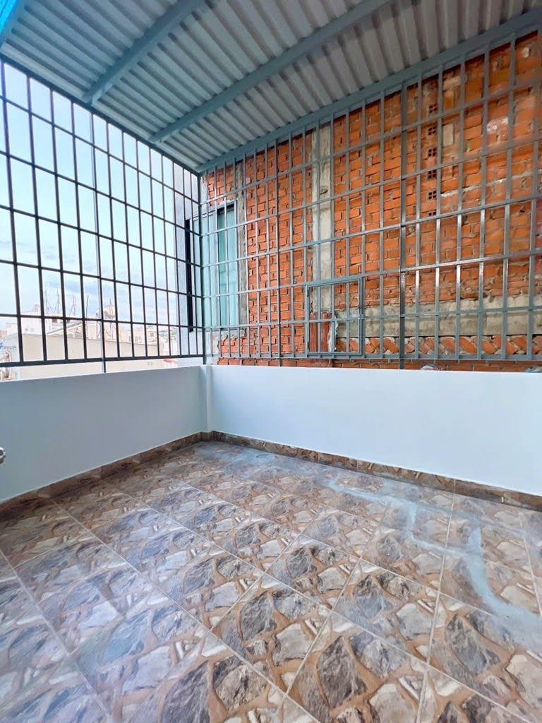 Bán nhà Gò Vấp, Sat hẻm xe hơi Nguyễn Văn Công, 30M² x 3 Tầng, 4 Pn, Full nội thất, SHR,  hơn 4 🧄 - Ảnh 4
