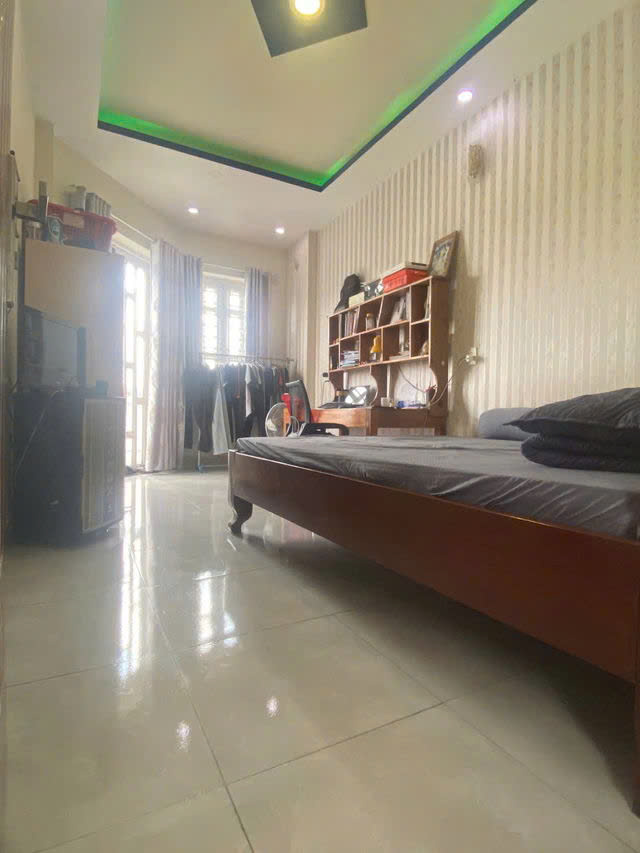 Căn Góc QUẬN BÌNH TÂN-  Giá sốc chỉ (5.8 tỷ ) - Mã Lò , phường bình trị đông A thông 814 hương lộ 2 - Ảnh 4