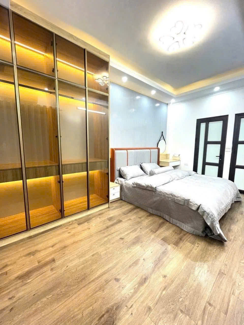 BÁN NHÀ AN DƯƠNG VƯƠNG - 33M - 5 TẦNG FULL NỘI THẤT - MẶT TIỀN 4M - NHỈNH 5 TỶ - THÔNG TIN CHUẨN - Ảnh 1