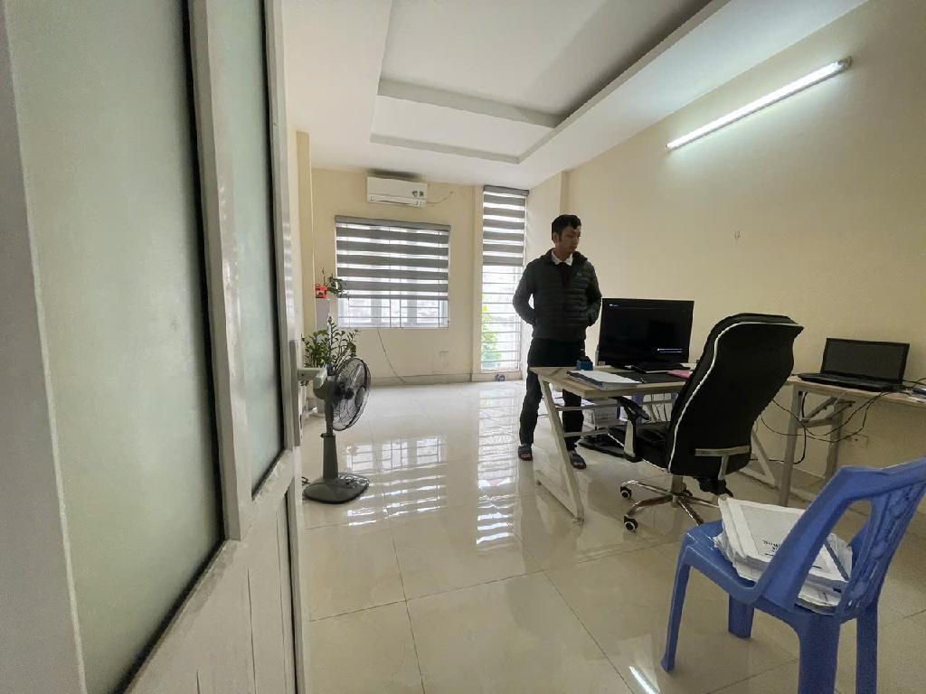 BÁN NHÀ ĐỊNH CÔNG THƯỢNG, Ô TÔ ĐỖ CỬA, VÀI BƯỚC RA PHỐ, 46m2, 8,25 TỶ - Ảnh 1
