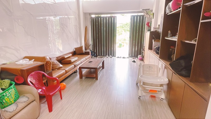 Bán nhà 3 tầng, 70m², 4PN, 4WC, 8.9 tỷ, Trường Thọ, Thủ Đức - Ảnh 1