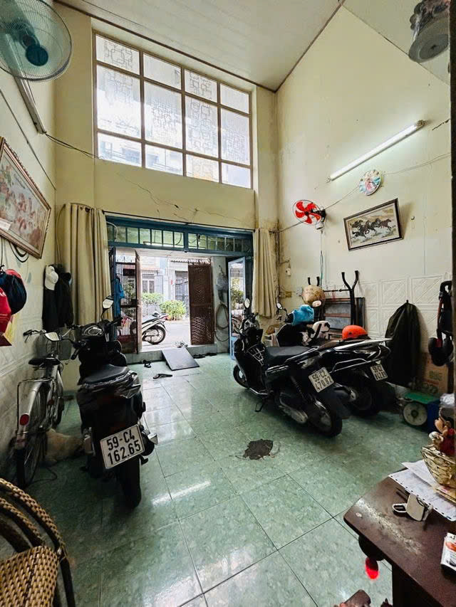 GIÁ MỀM QUẬN 7- 12 TỶ - Đường 15 - Phường Tân Thuận Tây- HIẾM - NHÀ MẶT TIỀN ĐƯỜNG - CƯ XÁ NGÂN - Ảnh chính
