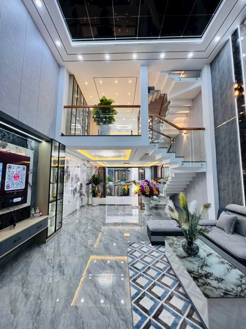 BÁN  NHÀ GÒ VẤP- HẺM XE HƠI 5 TẦNG – NGANG KHỦNG 5M - 68M2 - GARA – CHỈ VIỆC XÁCH VALI VÀO Ở - 10.7 - Ảnh 1