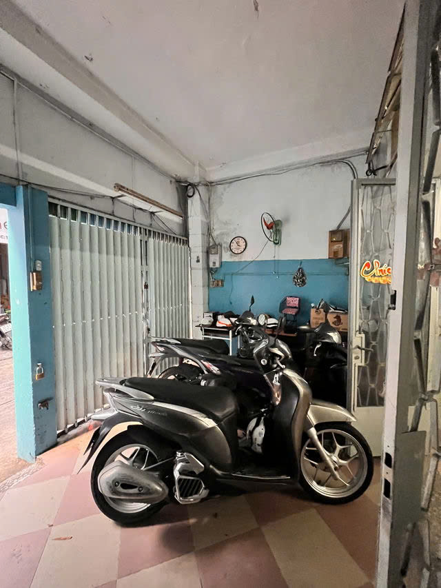 GIÁ MỀM QUẬN 3: 18 TỶ - Trần Quang Diệu - P14 - Diện tích: Khuôn đất 92m2 (5.3x18), công nhận đủ - Ảnh 1