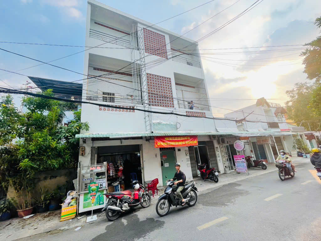 BÁN DÃY TRỌ 3 TẦNG - 40P & 2 KIOT FULL THUÊ (10x25) MT HIỆP THÀNH 05, Q12 - Ảnh 2