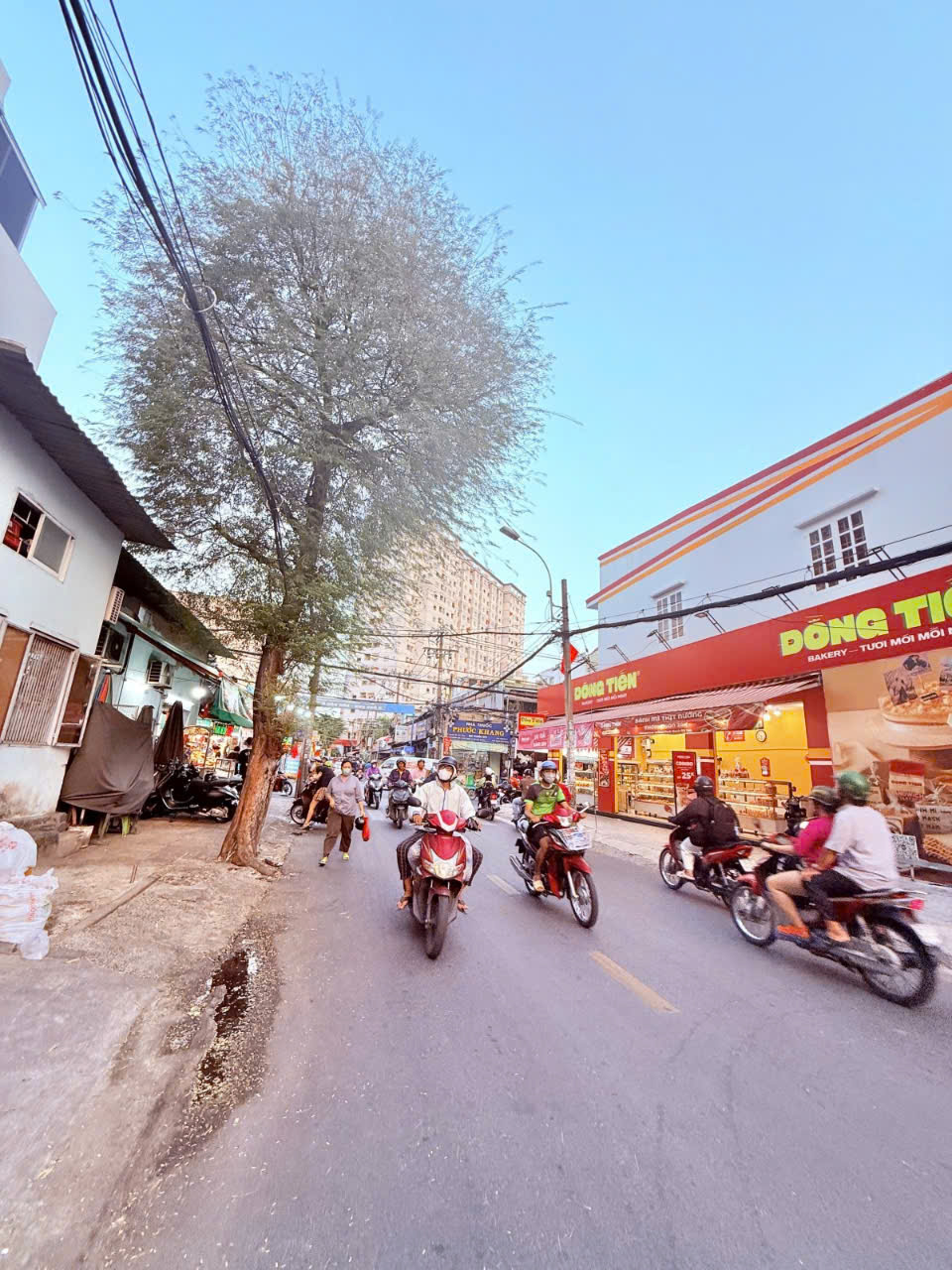 Siêu Phẩm mặt tiền Kinh Doanh Trịnh Đình Trọng Tân Phú 181m2 -5 tầng thang máy 48 tỷ - Ảnh chính