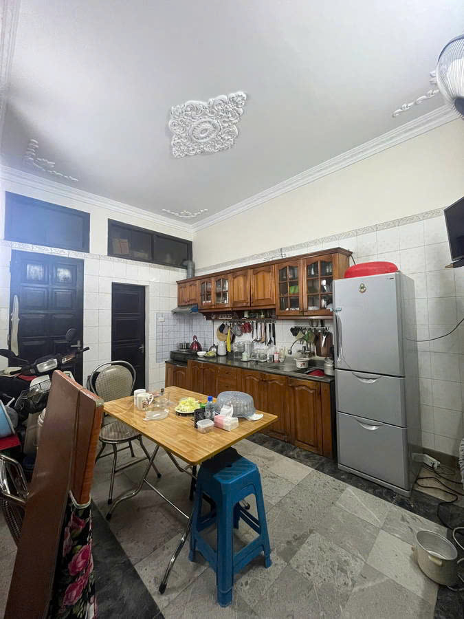 Bán Nhà Phố Ngọc khánh 38 m2 x 4 tầng K/Doanh Ô Tô Đỗ Cửa 11.6 Tỷ Quận Ba Đình - Ảnh 3
