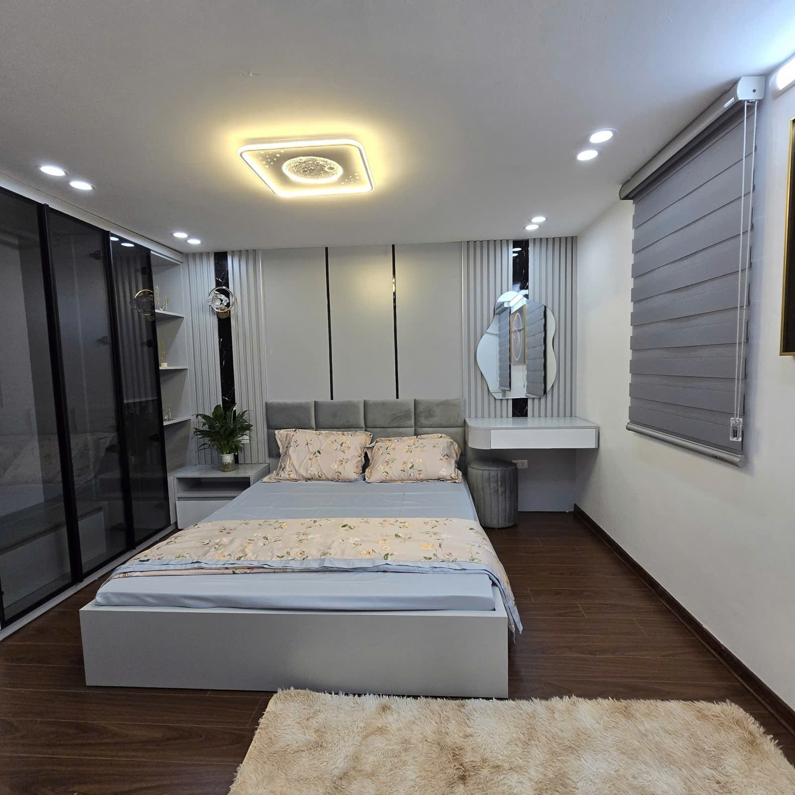 DUY NHÂT 1 CĂN  NHÀ DÒNG TIỀN HOÀN KIẾM HÀ NỘI - 45M 7 TẦNG THANG MÁY DOANH THU 40TR THÁNG  – 12.6 - Ảnh chính