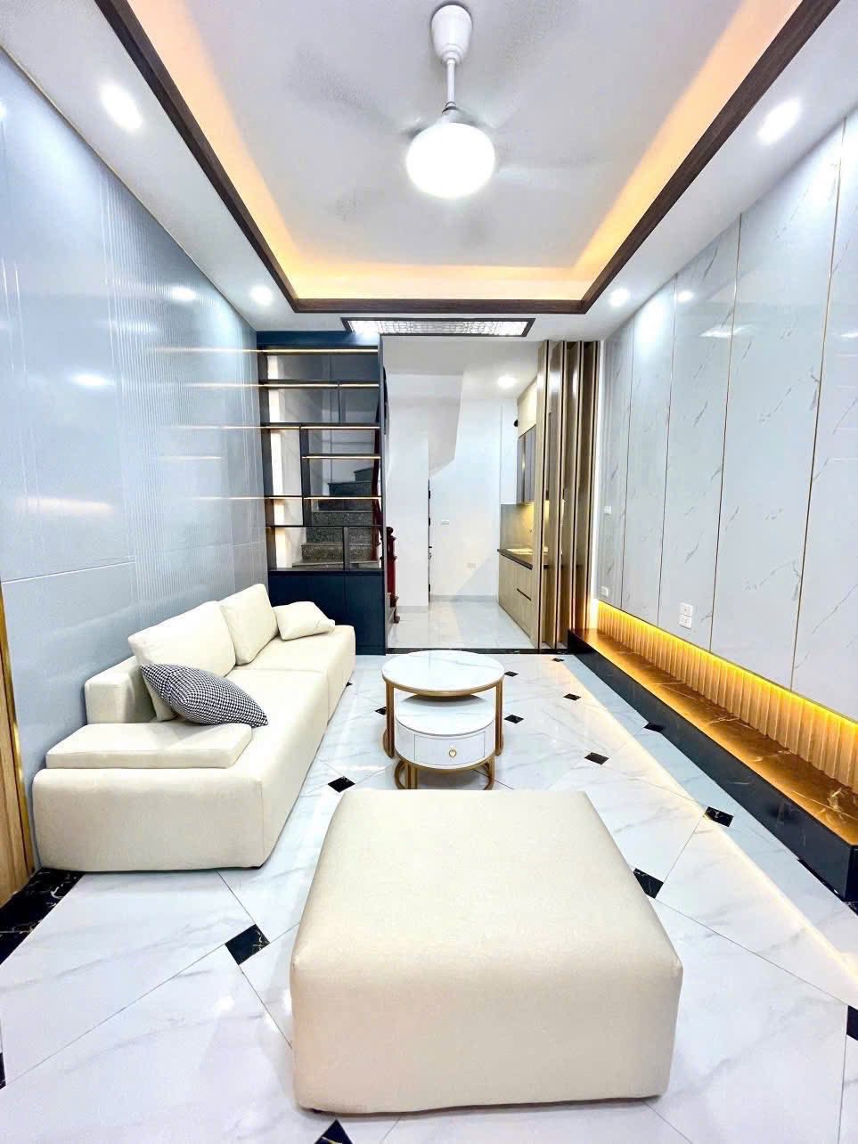 Bán Nhà Ngõ 343 Đường An Dương Vương 30m2 x 5 tầng, nhà mới kính koong full nội thất, ngõ thông - Ảnh 2