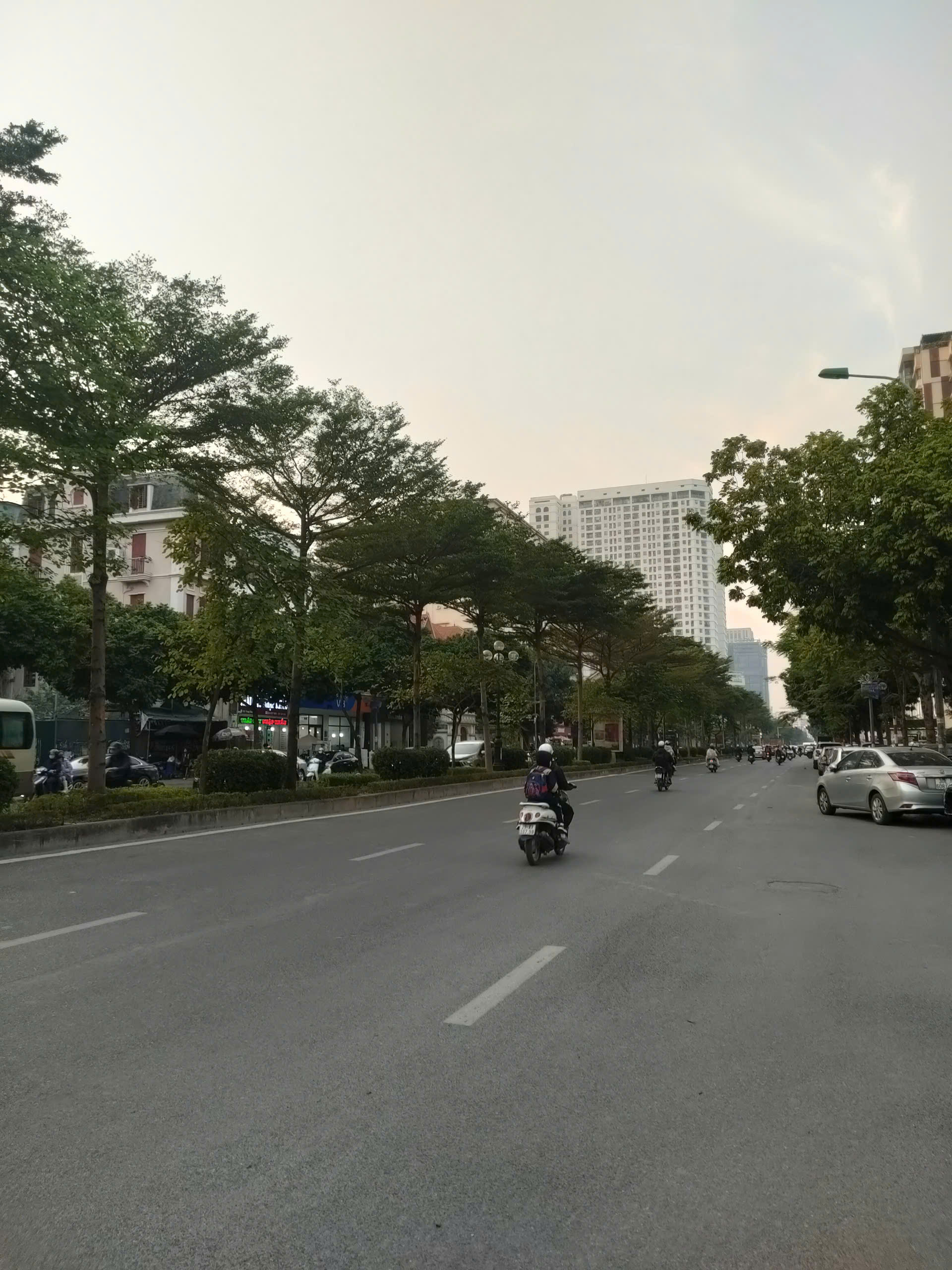 BÁN NHÀ PHÂN LÔ NGUYỄN KHÁNH TOÀN, LÔ GÓC ĐẸP, 2 MẶT ÔTÔ TRÁNH, DT 55M², HƠN 19 TỶ - Ảnh 3