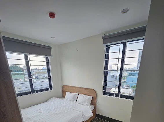 ♣ Nhà Kiệt Lê Hữu Trác Ô tô thẳng thông, 144m2, 6 tầng, 16 căn hộ còn mới, thang máy hiện đại, thu - Ảnh 2