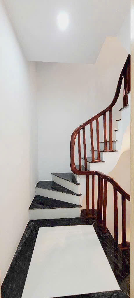 BÁN NHÀ XÂY MỚI 4.5 TẦNG – CẦU ĐƠ 3 – MẶT TIỀN 4.5M _ GIÁ NHỈNH 6 TỶ - Ảnh 2